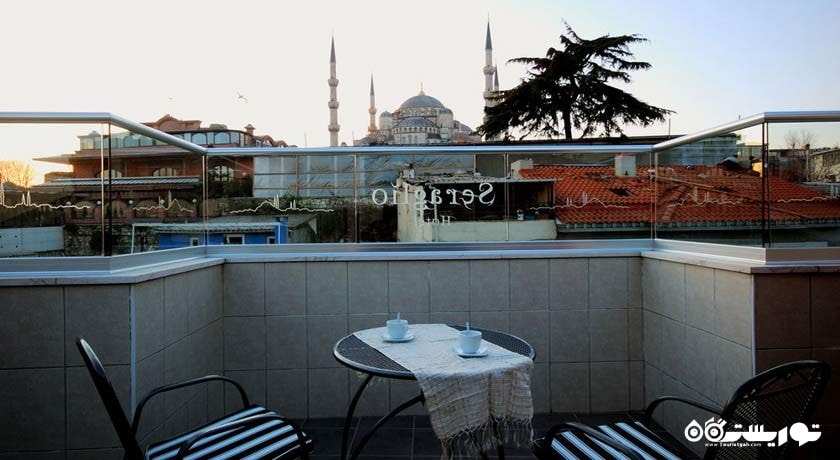 تراس سوئیت با چشم انداز مسجد بلو	